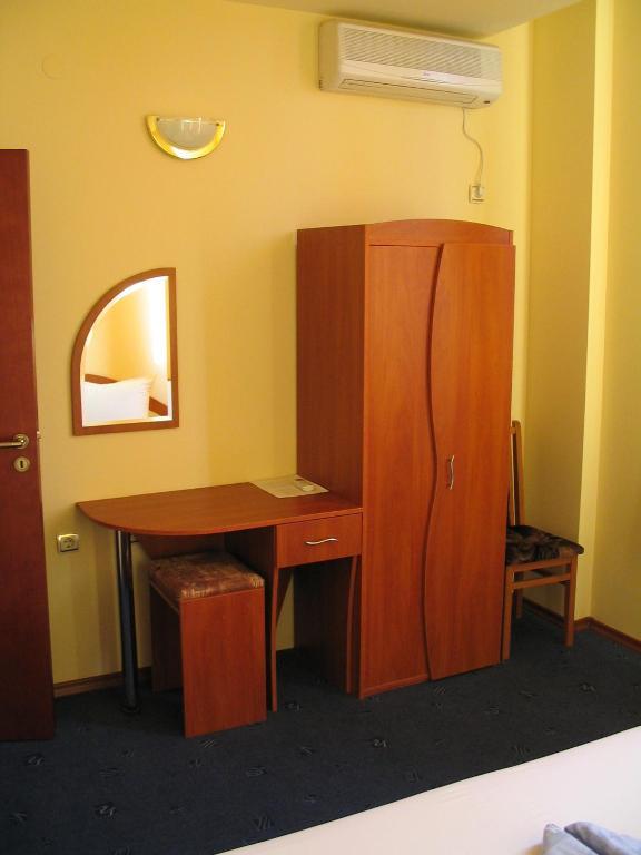 Family Hotel Familya Ruse Extérieur photo