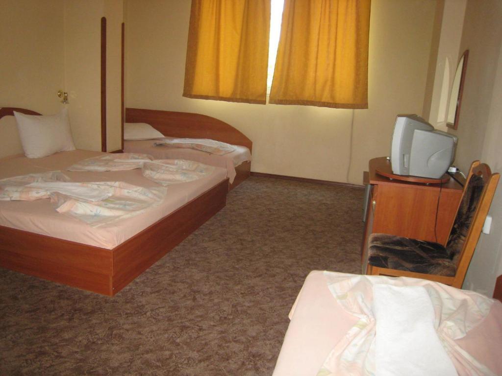 Family Hotel Familya Ruse Chambre photo