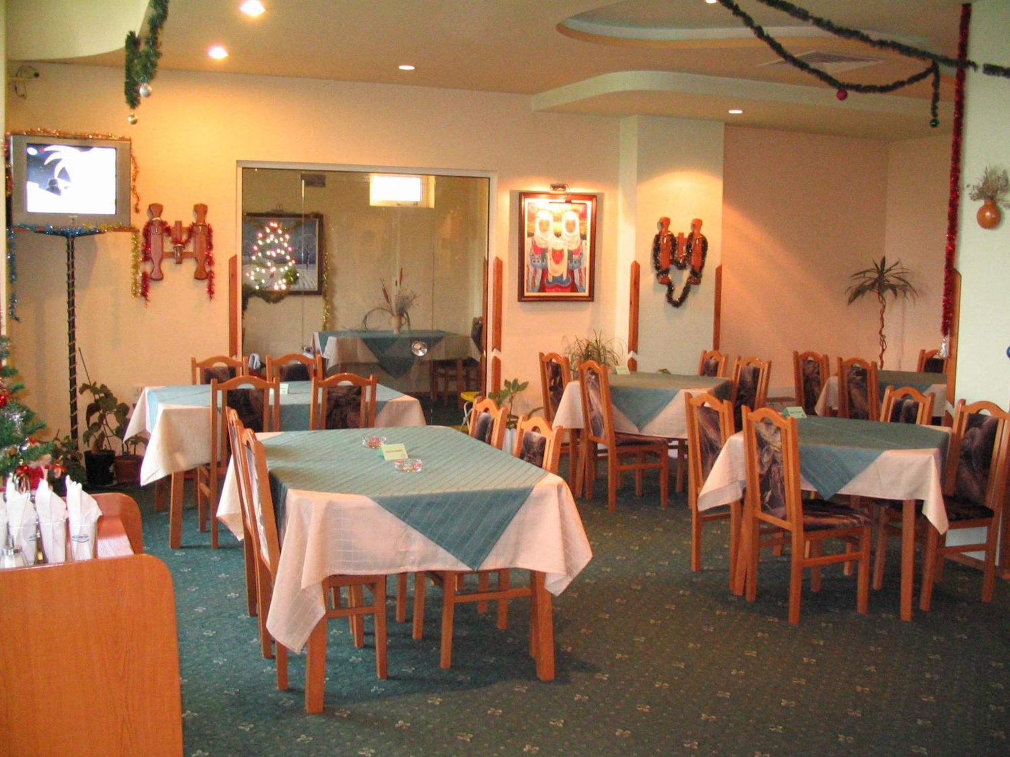 Family Hotel Familya Ruse Extérieur photo